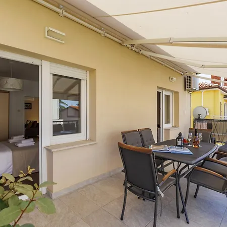 Apartment Marina - Nvg115 By Interhome *