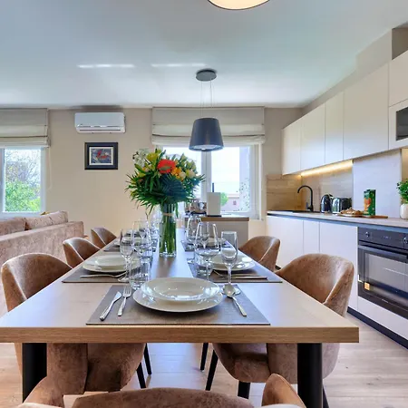 Marina - Nvg115 By Interhome * Novigrad Istria
