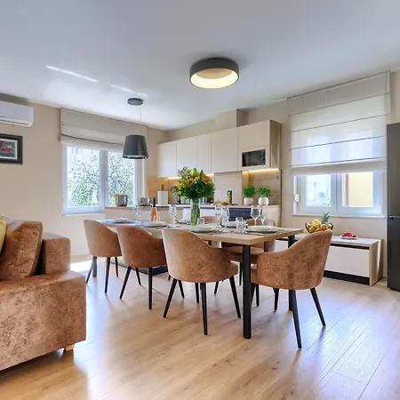 Apartment Marina - Nvg115 By Interhome *
